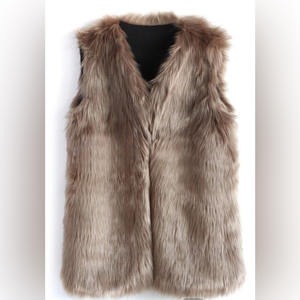 NEW Chic Wish Mid Length Brown Faux Fur Vest Size Small